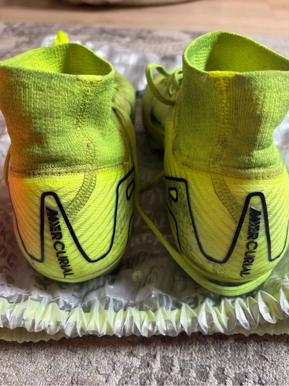 Nike Mercurial Superfly Gripknit Air Zoom FG Soccer Cleats Volt Men’s 9.5
